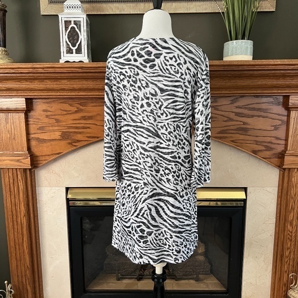 Pacific Beach Animal Print Swim Cover Up Sz. M - Picture 9 of 12